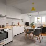 Bright And Stylish 2Bd Flat In The City Centre By Flat Mаnager